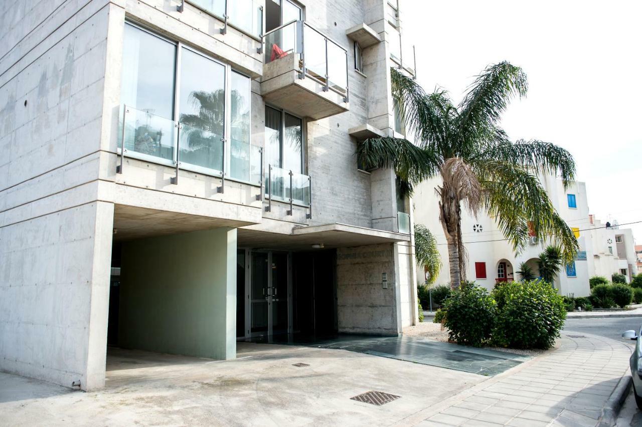 לרנקה Sophia Court Apartment מראה חיצוני תמונה